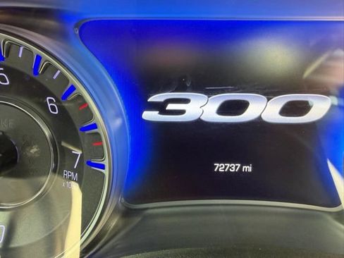 Used 2021 Chrysler 300 Touring L RWD image 22