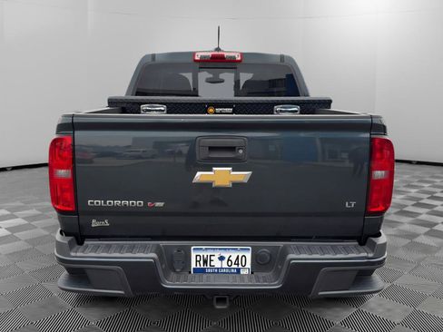 Used 2017 Chevrolet Colorado LT w/ LT Convenience Package image 9