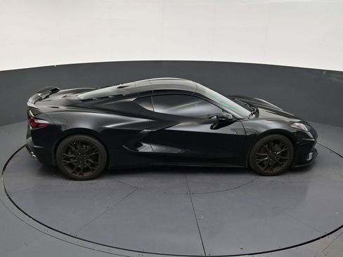 Used 2024 Chevrolet Corvette Stingray Coupe w/ Z51 Performance Package RWD image 18