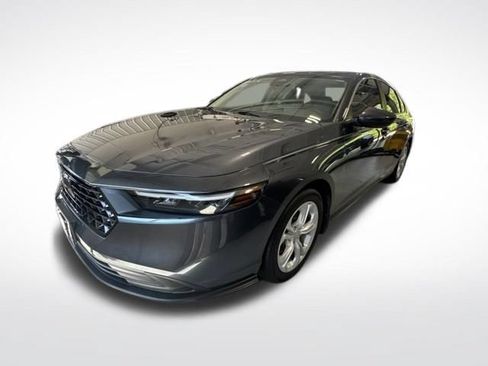 Used 2024 Honda Accord LX image 7