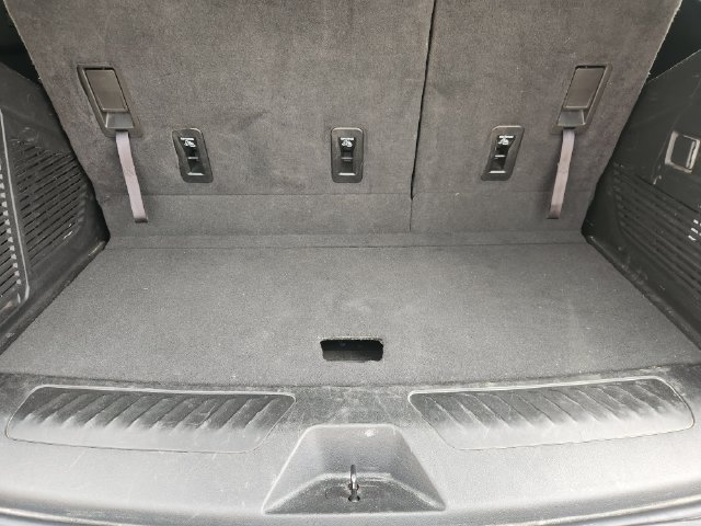 Used 2024 GMC Yukon SLT AWD/4WD image 33