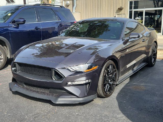 Used 2023 Ford Mustang GT Premium w/ Equipment Group 401A RWD image 3