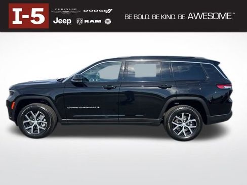 New 2025 Jeep Grand Cherokee L Limited w/ Luxury Tech Group II image 11