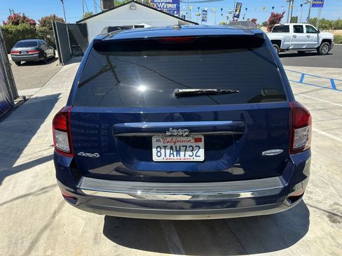 Used 2017 Jeep Compass High Altitude AWD/4WD image 7