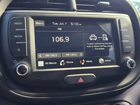 Certified 2025 Kia Soul LX FWD image 19