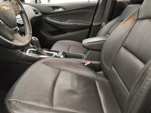 Used 2017 Chevrolet Cruze Premier w/ RS Package image 17