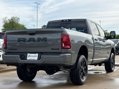 New 2026 RAM 2500 Laramie AWD/4WD image 7