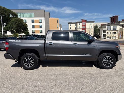 Used 2019 Toyota Tundra Limited w/ Limited Premium Package AWD/4WD image 6