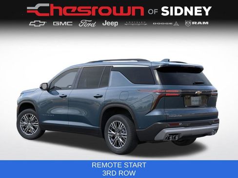 New 2026 Chevrolet Traverse LT w/ Driver Confidence Package FWD image 3