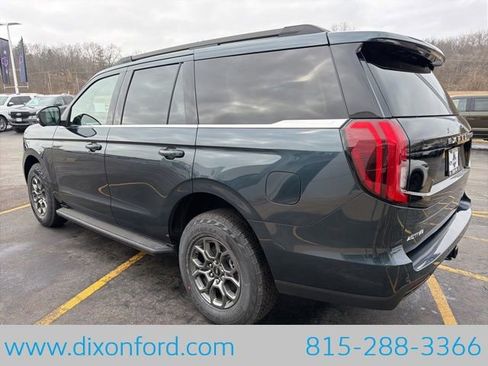 New 2026 Ford Expedition Active image 5