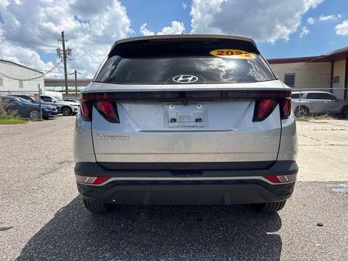 Used 2022 Hyundai Tucson SE FWD image 4