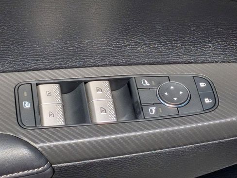 New 2026 Mitsubishi Outlander LE FWD image 15