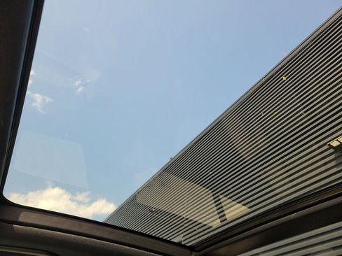 Used 2023 Mercedes-Benz GLE 350 image 39