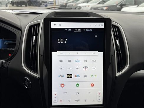 Certified 2024 Ford Edge SEL w/ Convenience Package image 10