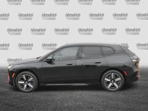 Used 2023 BMW iX xDrive50 w/ Sport Package image 6