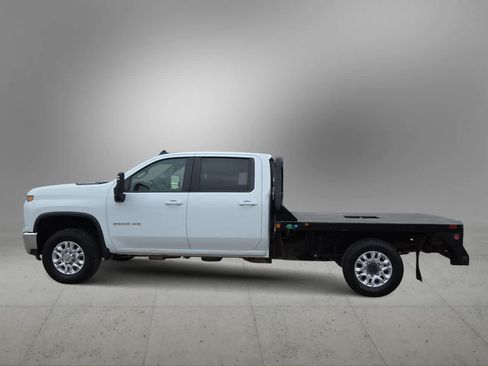 Used 2022 Chevrolet Silverado 2500 LT w/ Convenience Package AWD/4WD image 5