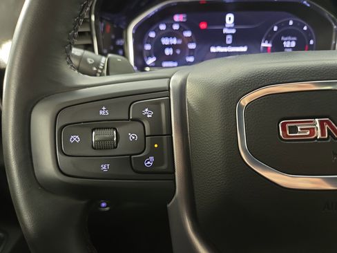Certified 2024 GMC Sierra 1500 Elevation w/ Preferred Package image 15
