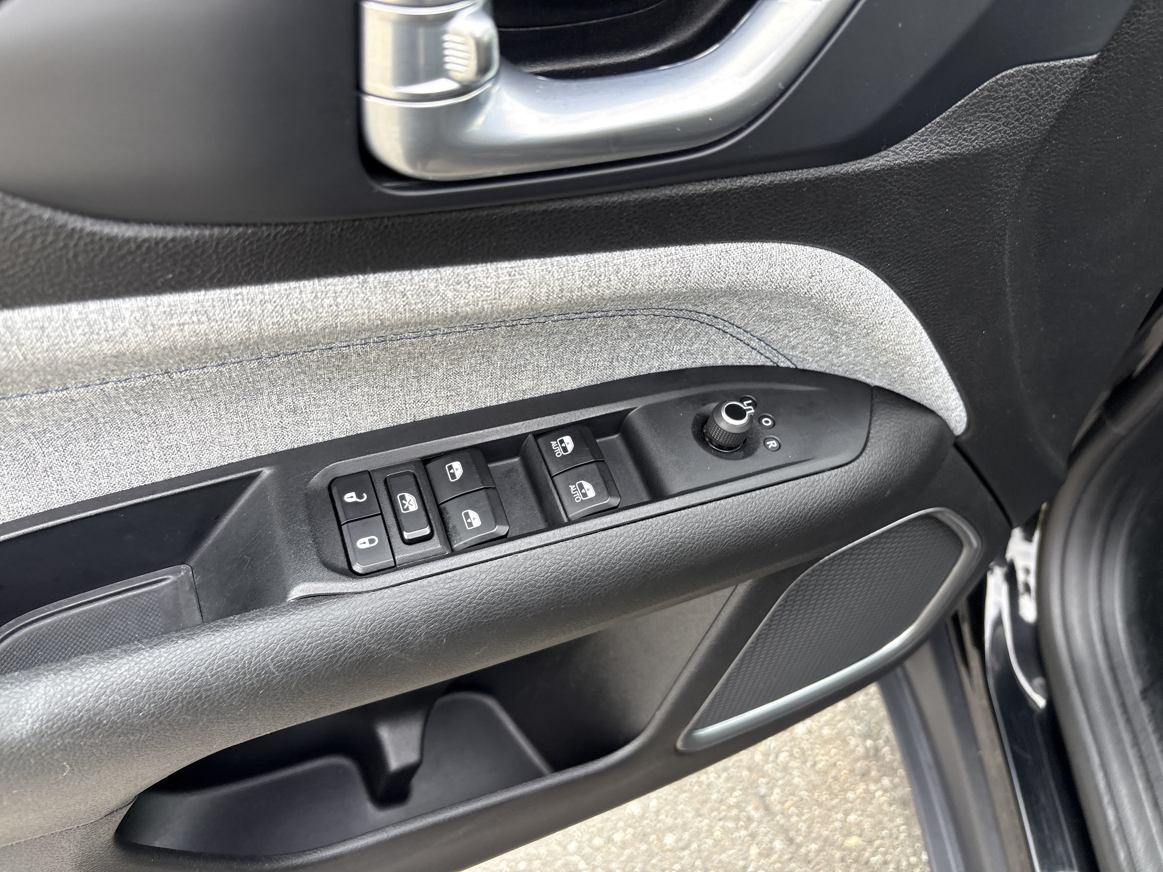 Used 2023 Jeep Compass Sport AWD/4WD image 16