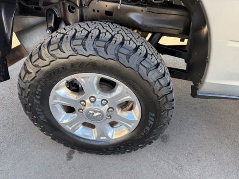 Used 2022 RAM 2500 Big Horn w/ Level 1 Equipment Group image 33