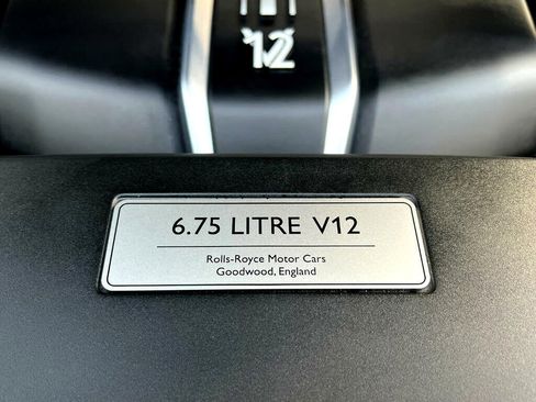 Used 2022 Rolls-Royce Cullinan Black Badge image 70