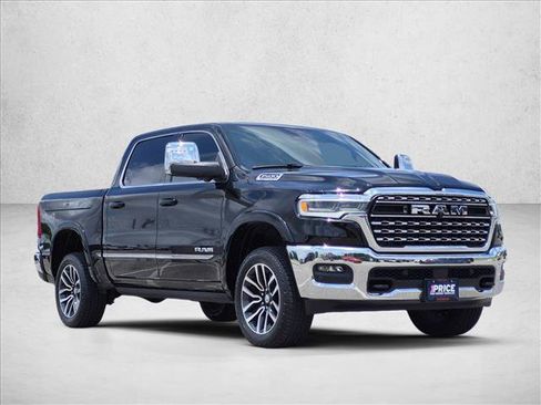 Used 2025 RAM 1500 Limited w/ Off Road Group AWD/4WD image 3