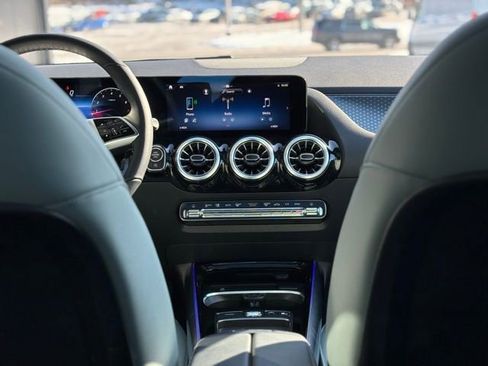 Used 2026 Mercedes-Benz GLA 250 4MATIC image 60