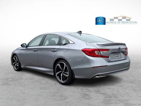 Used 2022 Honda Accord Sport image 4