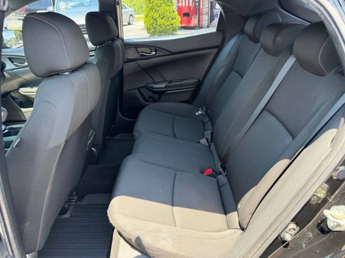 Used 2017 Honda Civic Sport image 19