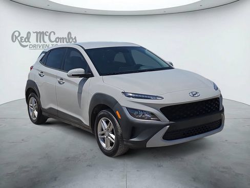 Certified 2023 Hyundai Kona SE FWD image 7
