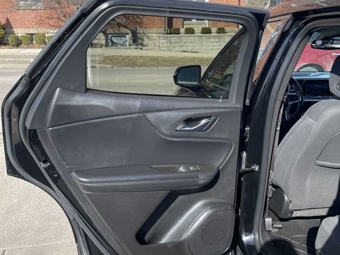 Used 2020 Chevrolet Blazer LT image 9
