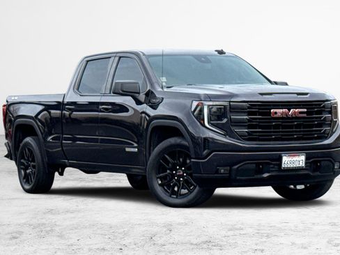 Used 2024 GMC Sierra 1500 Elevation image 2