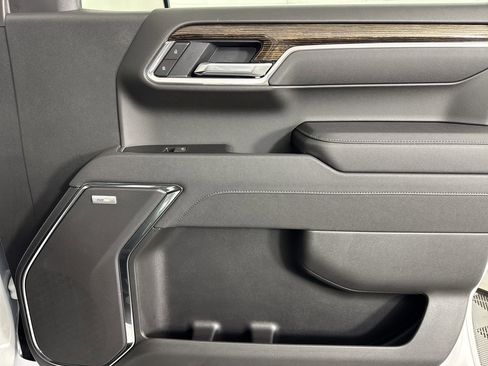 New 2025 GMC Sierra 1500 Elevation w/ Elevation Premium Package image 15