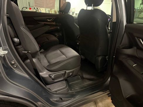 Certified 2023 Subaru Ascent Premium w/ Convenience Package AWD/4WD image 24