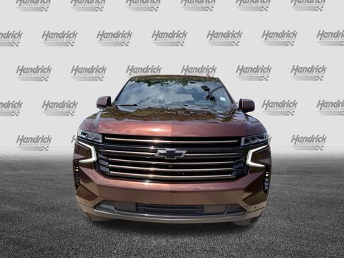 Used 2023 Chevrolet Tahoe High Country w/ Premium Package 2 AWD/4WD image 3
