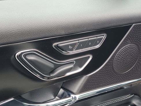 New 2026 Lincoln Corsair Premiere image 9