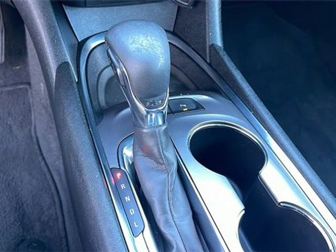 Used 2022 Chevrolet Malibu LT image 16