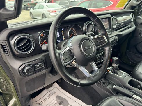 Used 2021 Jeep Wrangler Unlimited Sahara image 17