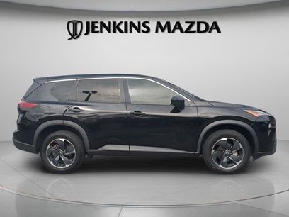 Used 2024 Nissan Rogue SV