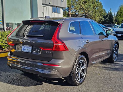 Used 2022 Volvo XC60 B5 Momentum AWD/4WD image 7