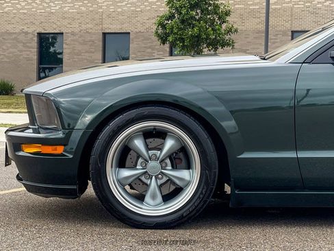 Used 2008 Ford Mustang GT RWD image 4