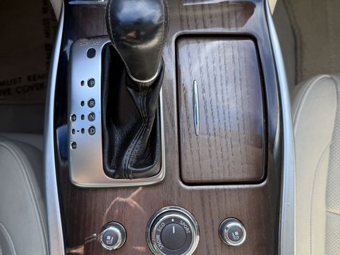 Used 2015 INFINITI Q70 3.7 w/ Deluxe Touring Package image 16