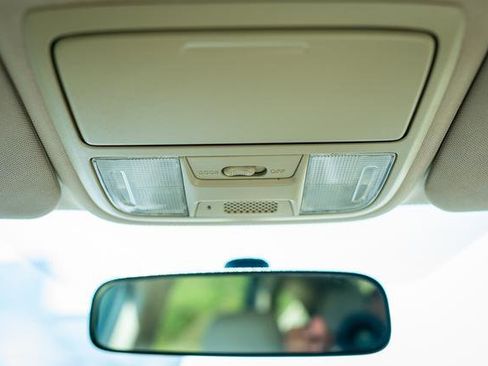 Used 2015 Honda CR-V LX image 30