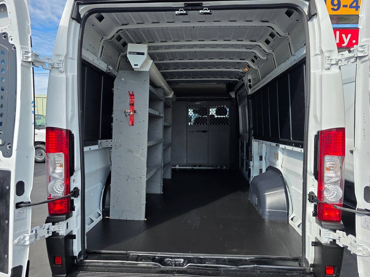 Used 2023 RAM ProMaster 3500 w/ Convenience Group FWD image 12