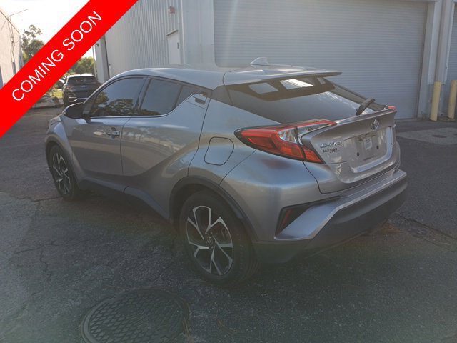 Used 2019 Toyota C-HR Limited FWD image 3