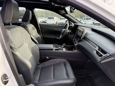 Used 2024 Lexus RX 350 AWD w/ Convenience Package image 15