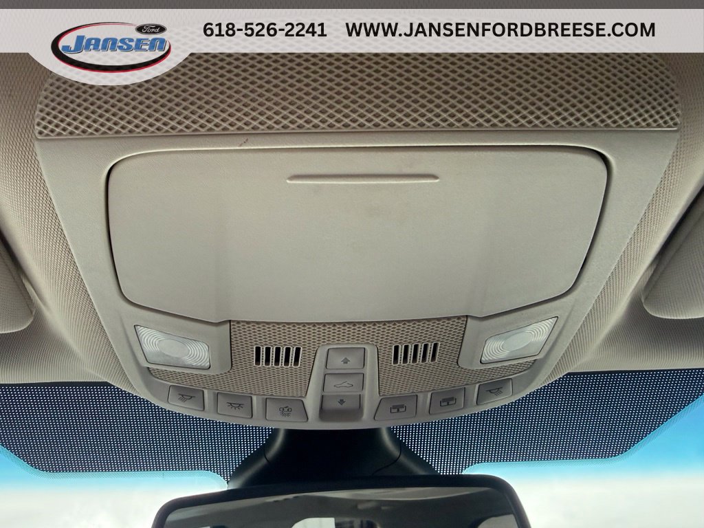 Used 2019 Ford Edge Titanium w/ Equipment Group 301A FWD image 20
