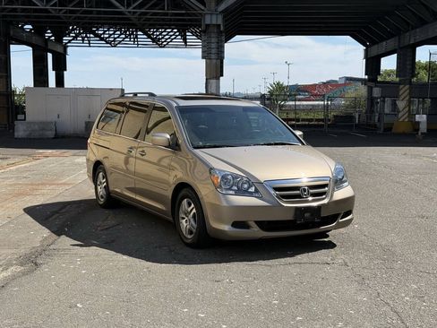 Used 2005 Honda Odyssey EX-L image 54