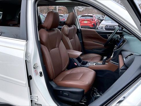 Used 2019 Subaru Forester Touring image 7
