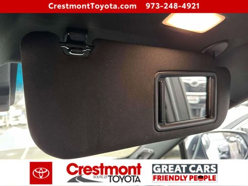 Certified 2023 Toyota Venza Limited image 30