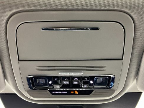 Used 2025 Lincoln Aviator 2WD image 13